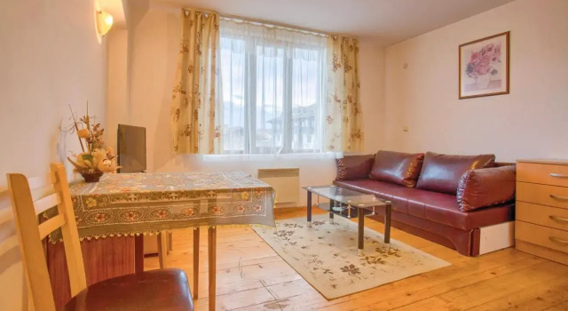 Cozy Colorful Studio at the foot of the Mountain, Prenota Hotel Hotel a Blagoevgrad con parcheggio, Parcheggio
