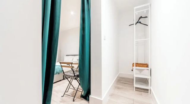 Stay 2 - Central - Parking - Near Transport - Wifi, Book Lejlighed Lejligheder i Maidstone, Lejlighed