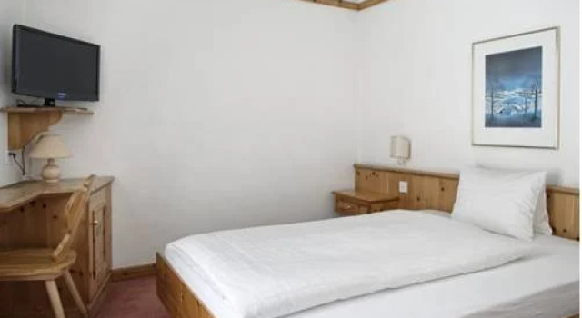 Crystal, Book Hotel Davos Grisons