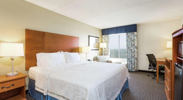 Двухместный номер Standard с видом на воду Hampton Inn Morehead City