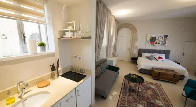 Студия Mamilla Design Apartments