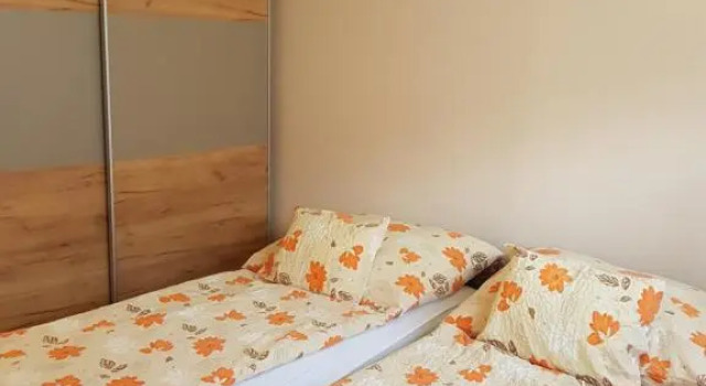 Апартаменты Standard Henrietta Apartmanház