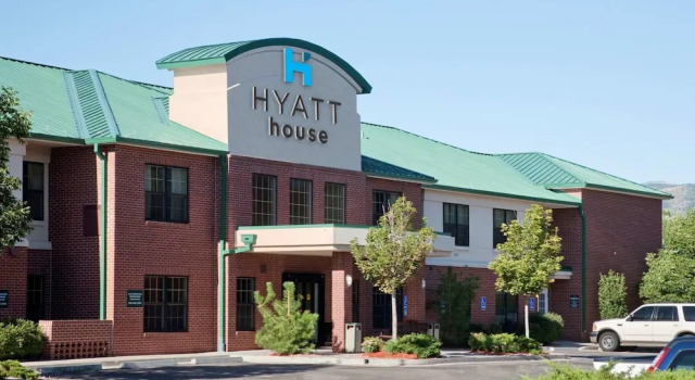 Hyatt Summerfield Suites, Colorado Springs, Забронировать Отель Колорадо-Спрингс Колорадо, рядом с UCHealth Grandview Hospital