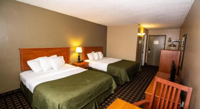Четырёхместный номер Standard FairBridge Inn & Suites - Lewiston