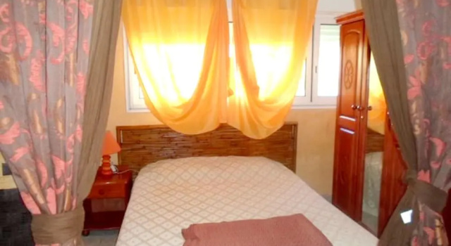 House With 2 Bedrooms in Petite Ile, With Wonderful sea View, Enclosed, Reservar Hotel Petite-Ile Saint-Pierre