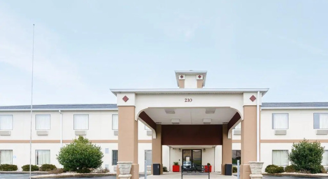 Red Roof PLUS+ Danville, KY, Boek Hotel SPA-hotels in Kentucky, SPA