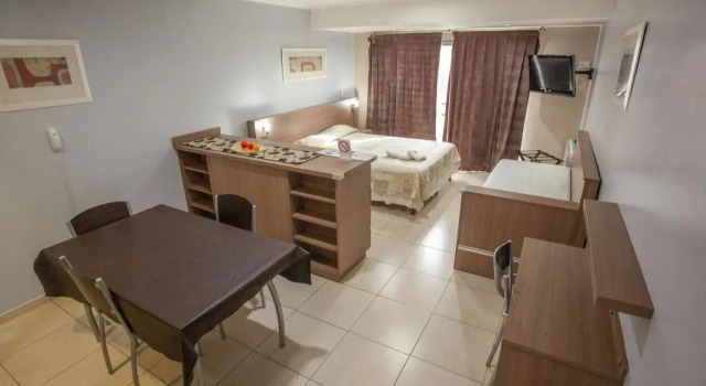 Apart Hotel Rivadavia 815, Забронировать Отель Нейкен Неукен