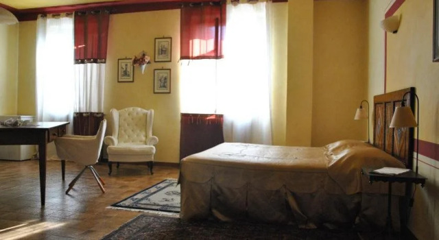 Al Lunario, Buchen Sie Hotel Cherasco Langhe