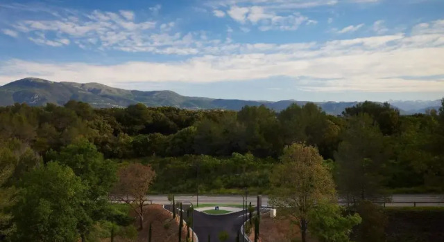 Двухместный номер Premium Moxy Antibes Sophia Antipolis