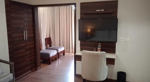 Апартаменты Deluxe Sai Maa Hotel & Residency
