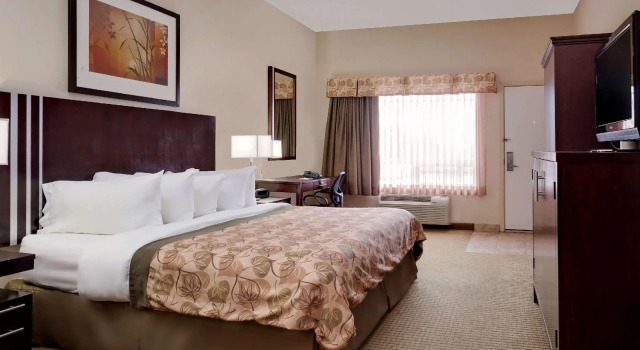 Номер Standard Ramada by Wyndham Lac La Biche