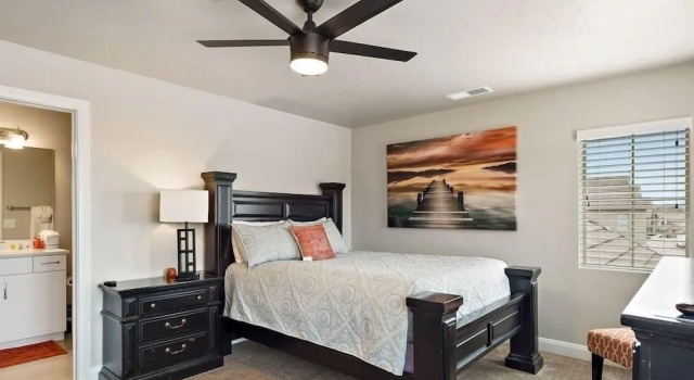 Spacious Villa 5 minutes to Lake State park by Redawning, Varaa Villa Washington 