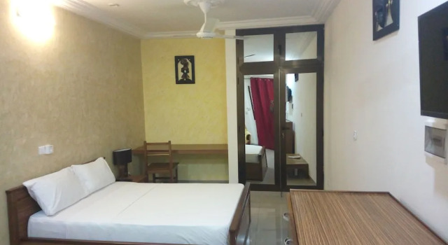 Номер Economy Sarada Hôtel
