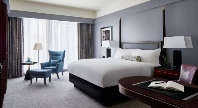 Четырёхместный номер Deluxe The Ritz-Carlton, Charlotte