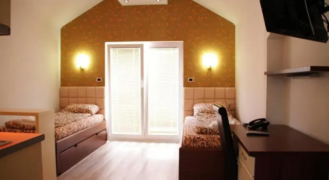 Hotel Vila F, Buchen Sie Hotel Zaječar Zentralserbien