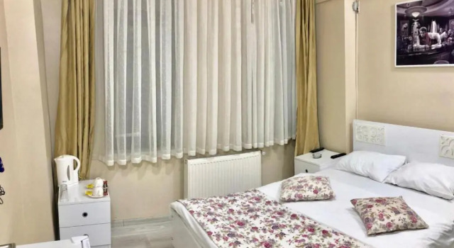 Одноместный номер Standard TaksimAntiqueOtel