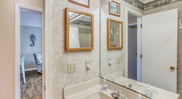 Апартаменты Myrtle Beach Vacation Rental - Walk to the Ocean!