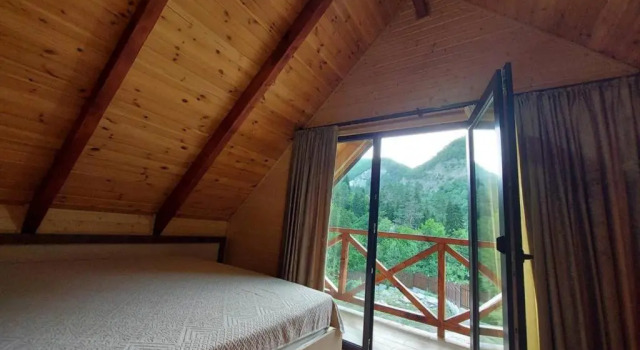 Forest Side Gogolati, Rezervasyon Otel Ambrolauri otoparklı oteller, Otopark