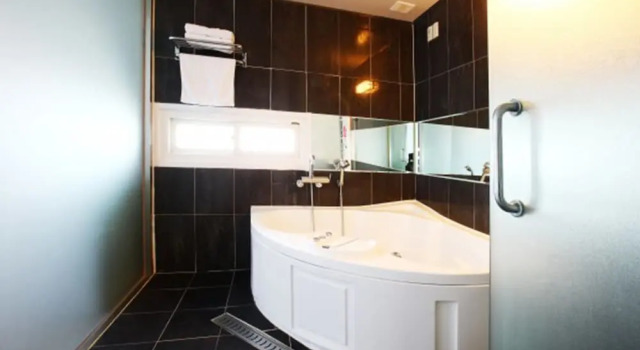 Номер Deluxe Q Hotel