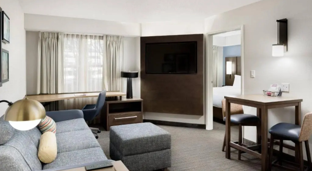 Двухместный люкс c 1 комнатой Pleasanton Marriott