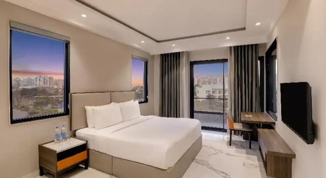 Двухместный номер Deluxe The Hoften Sukh Vasa, Sector 51 & Golf Course Ext Road