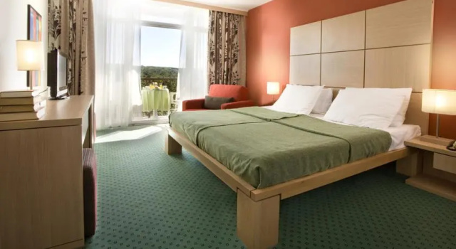 Hotel Beli Kamik I i II, Buchen Sie Hotel Hotels in Kvarner-Inseln mit Parkplatz, Parkplätze