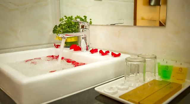 Двухместный номер Deluxe Samnang Laor Phnom Penh Hotel