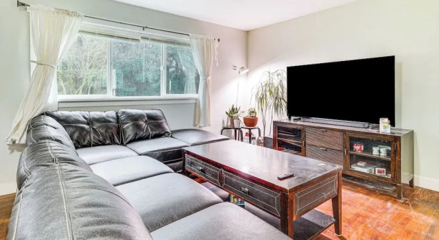 14 Mi to Dtwn Seattle: Sleek Home w/ Large Yard, Buchen Sie Ferienhaus Renton Washington (state)