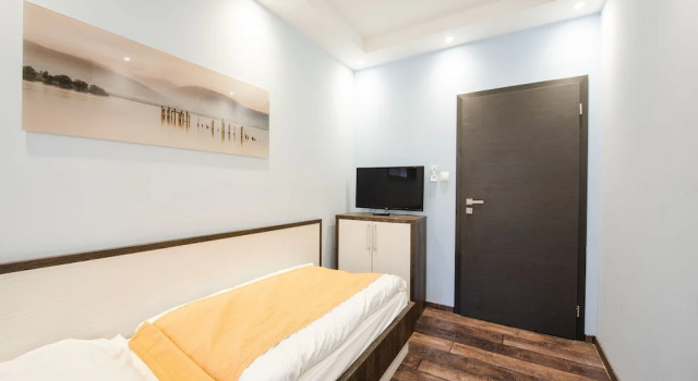 Апартаменты Luxury с 4 комнатами Apartmány Viktor