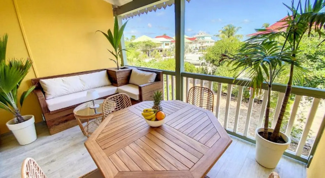 Апартаменты Ti Bo Paradise, 150m from Orient Bay Beach