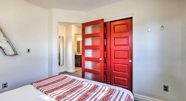 Custom Home < 2 Mi to Downtown Boise, Забронировать Дом для отпуска Виллы Downtown Boise, Вилла