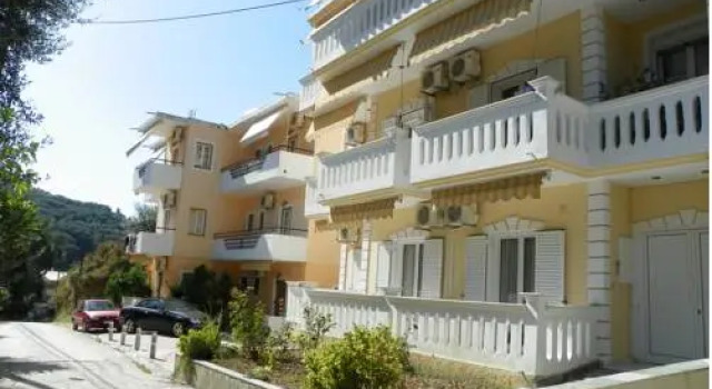 Villa Johanna, Prenota Villa Ville a Epiro, Villa