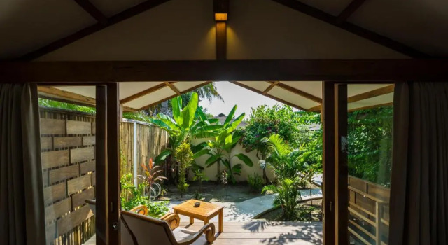Двухместный номер Superior Gili Teak Beach Front Resort