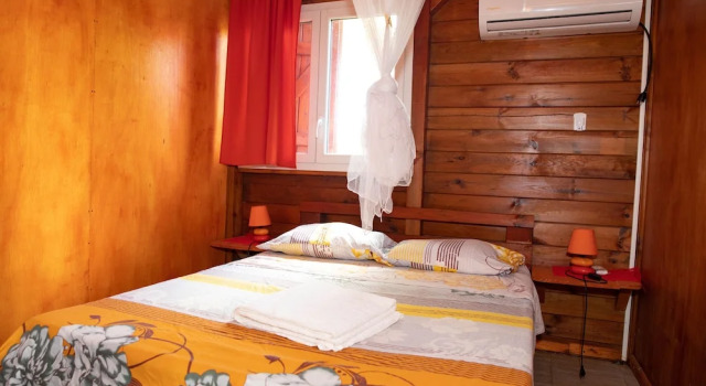 Les Perles De Karolann, Rezerwuj Hotel Hotele w Grande-Terre z basenem, Basen