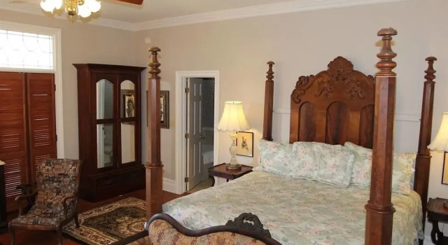 Номер Deluxe Corners Mansion Inn - A Bed and Breakfast