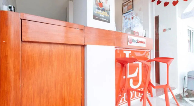 RedDoorz near Mercado del Lago, Reserva ahora Hotel Taguig 