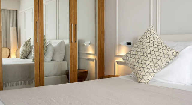 Номер Standard с видом на бассейн Noga by Isrotel Collection