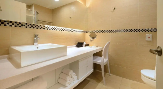 Четырёхместный номер Standard Caffir Garden Hotel