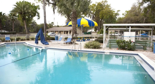 Tampa East RV Resort- Campground