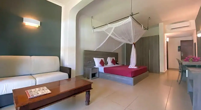 Полусьют My Blue Hotel Zanzibar