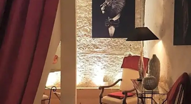 La Demeure du Pressoir-La Maison des Chats, Rezerwuj Hotel Cuxac-dʼAude Aude
