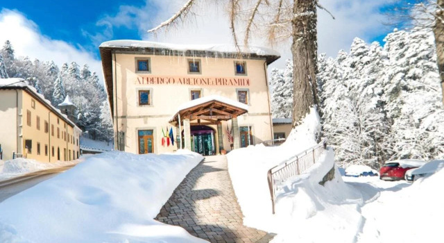 HG Abetone e Piramidi Resort, Забронировать Отель Отели и гостиницы Абетоне, рядом с Tapis Roulant Campo Scuola Abetone, Отель