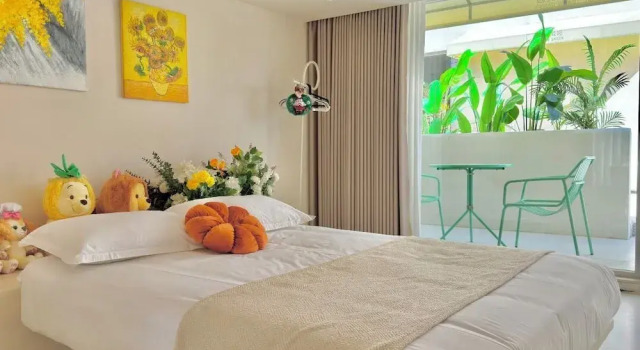 Двухместный номер Family с видом на внутренний двор QIMeow Garden Hotel