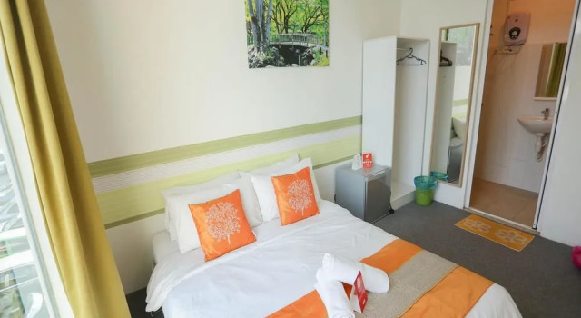 OYO 221 Olive Hotel, Rezerwuj Hotel Johor Bahru Johor