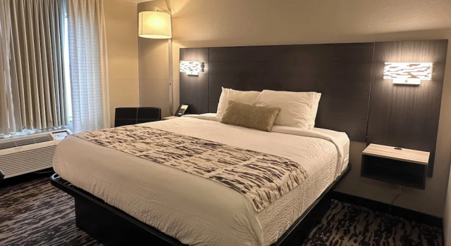 Standard Zimmer Wingate by Wyndham Dayton North