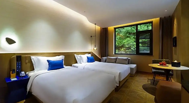 Двухместный номер Deluxe Novotel Linfen Mount Yun