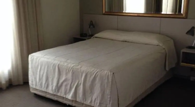 Номер Royal Francis Phillip Motor Inn and The Lodge