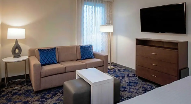 Двухместная клубная студия Homewood Suites By Hilton New Orleans French Quarter