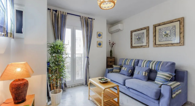 La VICTORIA Home free parking by Cadiz4Rentals, Забронировать Отель Кадис Коста-де-ла-Лус, рядом с Montenmedio Golf &amp; Country Club