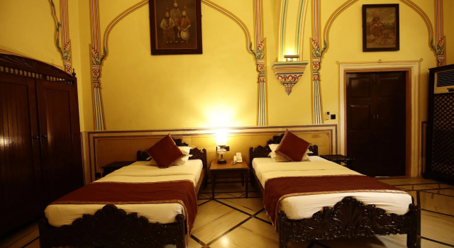 Narain Niwas Palace
